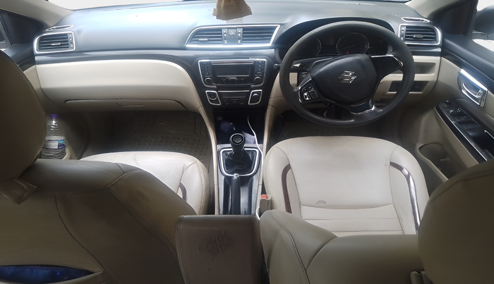 2014 Maruti Ciaz ZXI, Petrol, Manual, 3,05,166 km, interior