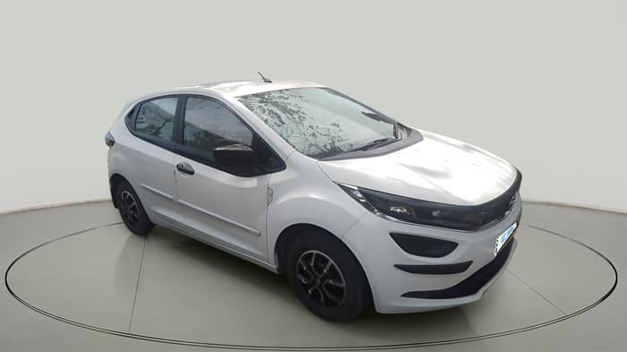 2020 Tata ALTROZ XE PETROL, Petrol, Manual, 31,239 km, exterior