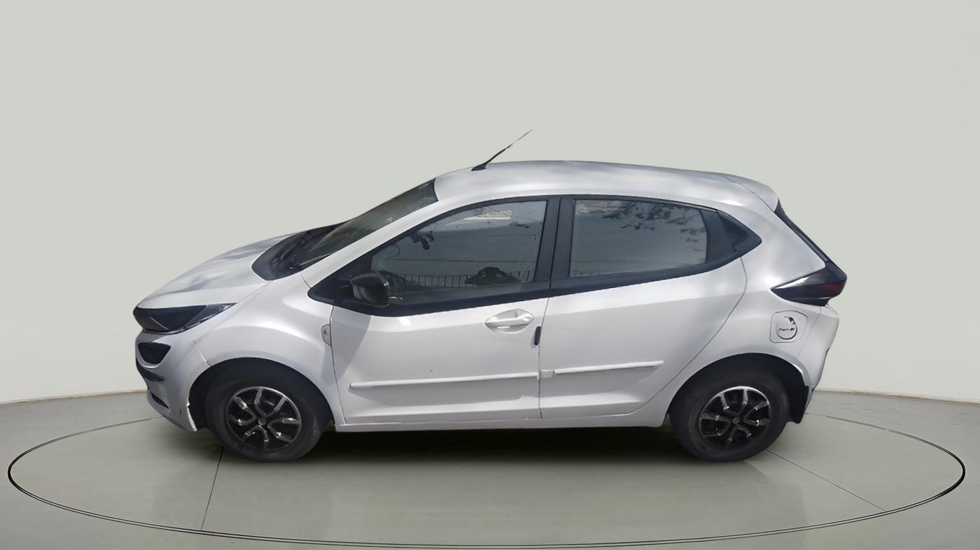 2020 Tata ALTROZ XE PETROL, Petrol, Manual, 31,239 km, exterior