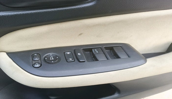 2023 Honda City 1.5L I-VTEC V MT 5TH GEN, Petrol, Manual, 20,902 km, interior