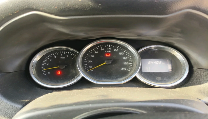 2018 Renault Duster 110 PS RXZ 4X2 AMT DIESEL, Diesel, Automatic, 84,402 km, interior