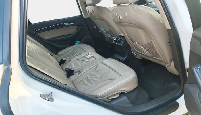 2015 Audi Q3 3.0 TDI AT, Diesel, Automatic, 1,46,998 km, interior