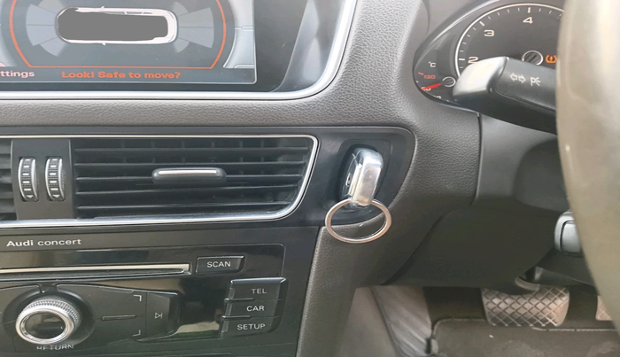 2015 Audi Q3 3.0 TDI AT, Diesel, Automatic, 1,46,998 km, interior