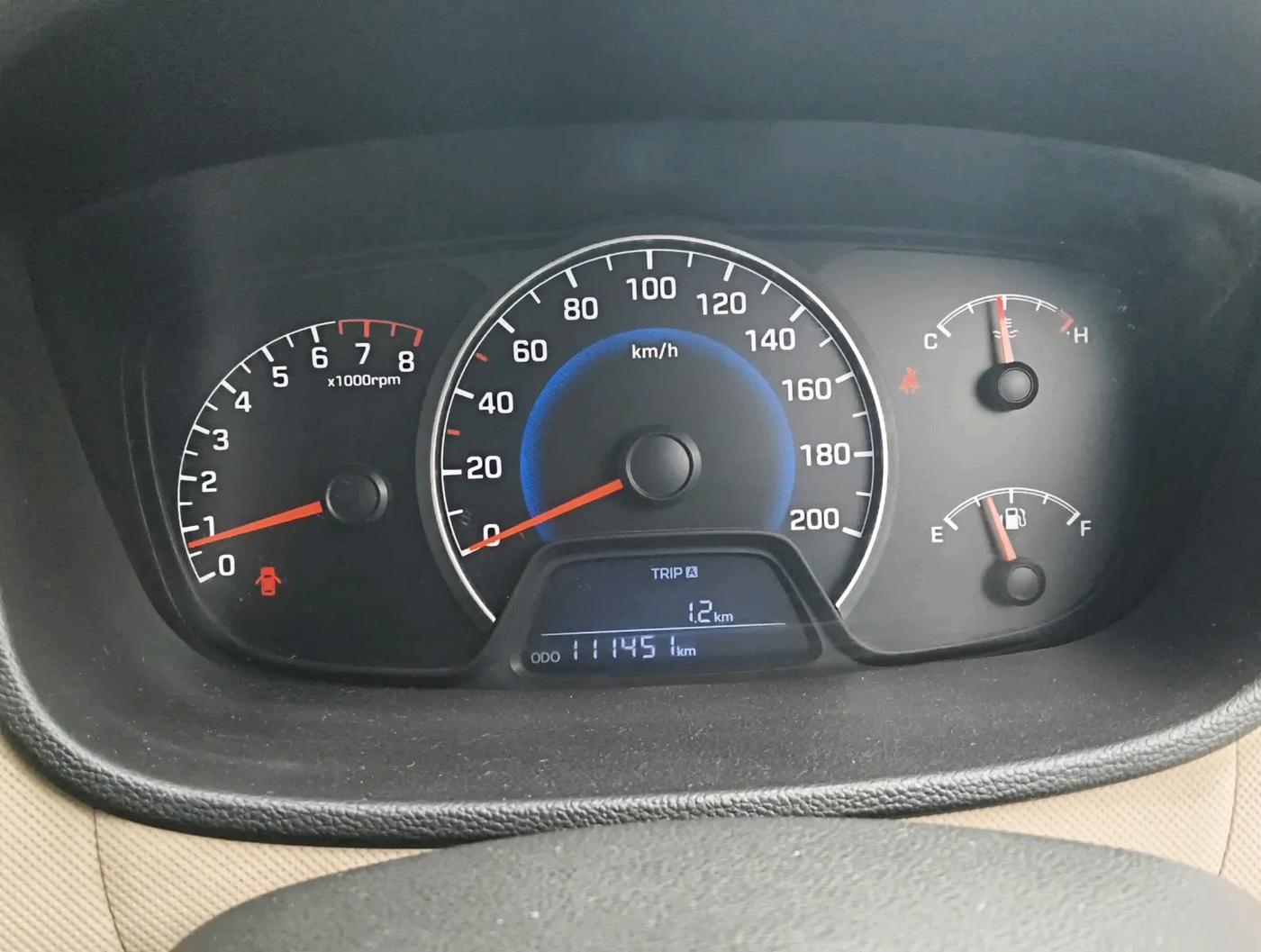 2015 Hyundai Grand i10 MAGNA 1.2 KAPPA VTVT, Petrol, Manual, 1,11,452 km, interior