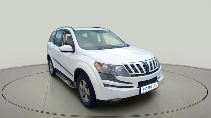 2015 Mahindra XUV500 W10, Diesel, Manual, 1,05,555 km, exterior