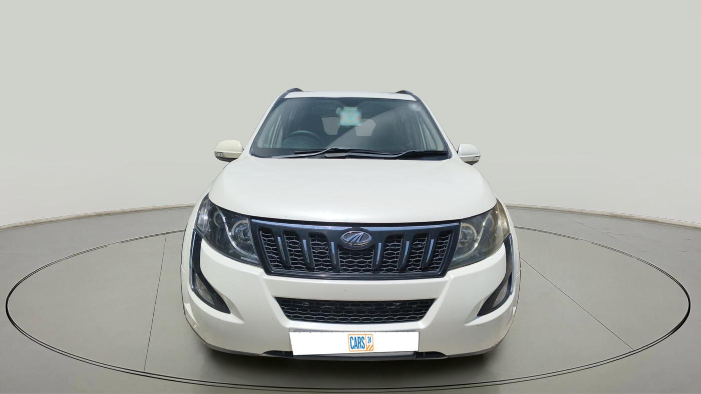 2015 Mahindra XUV500 W10, Diesel, Manual, 1,05,555 km, exterior