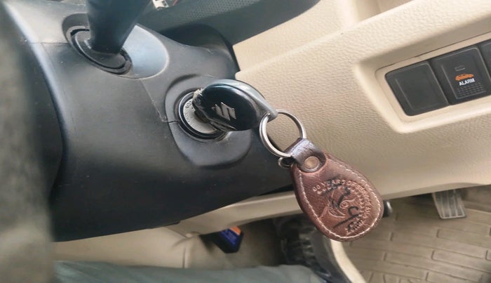 2012 Maruti Swift Dzire VXI, Petrol, Manual, 1,16,371 km, interior