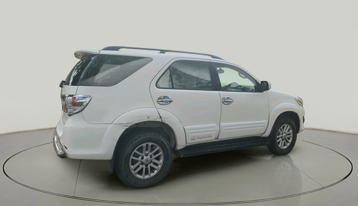 2012 Toyota Fortuner 3.0 4X4 MT, Diesel, Manual, 1,41,934 km, exterior