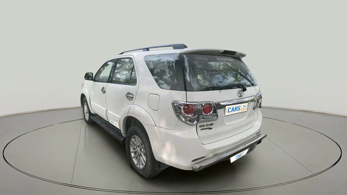 2012 Toyota Fortuner 3.0 4X4 MT, Diesel, Manual, 1,41,934 km, exterior