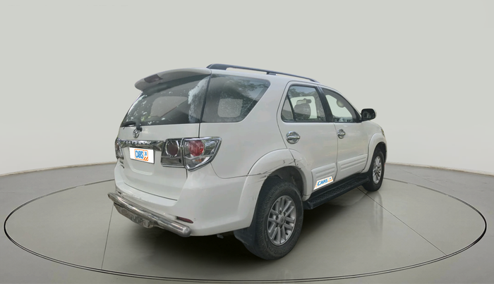 2012 Toyota Fortuner 3.0 4X4 MT, Diesel, Manual, 1,41,934 km, exterior