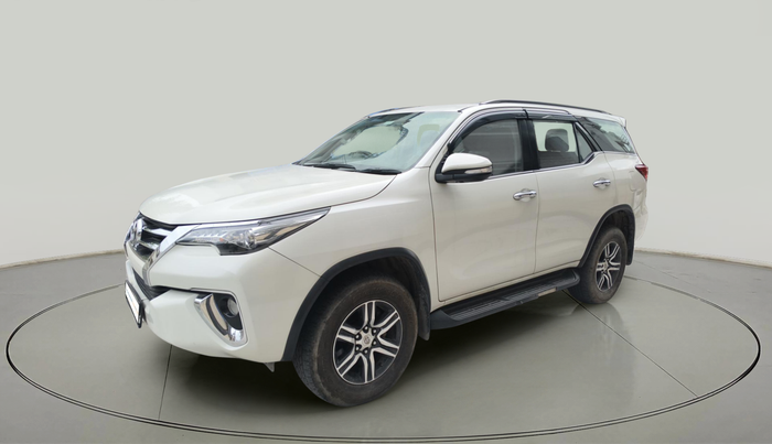 2017 Toyota Fortuner 2.8 4X2 AT, Diesel, Automatic, 88,371 km, exterior