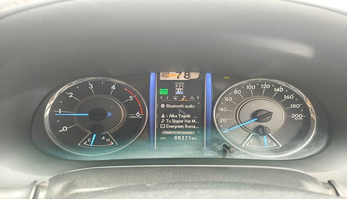 2017 Toyota Fortuner 2.8 4X2 AT, Diesel, Automatic, 88,371 km, interior