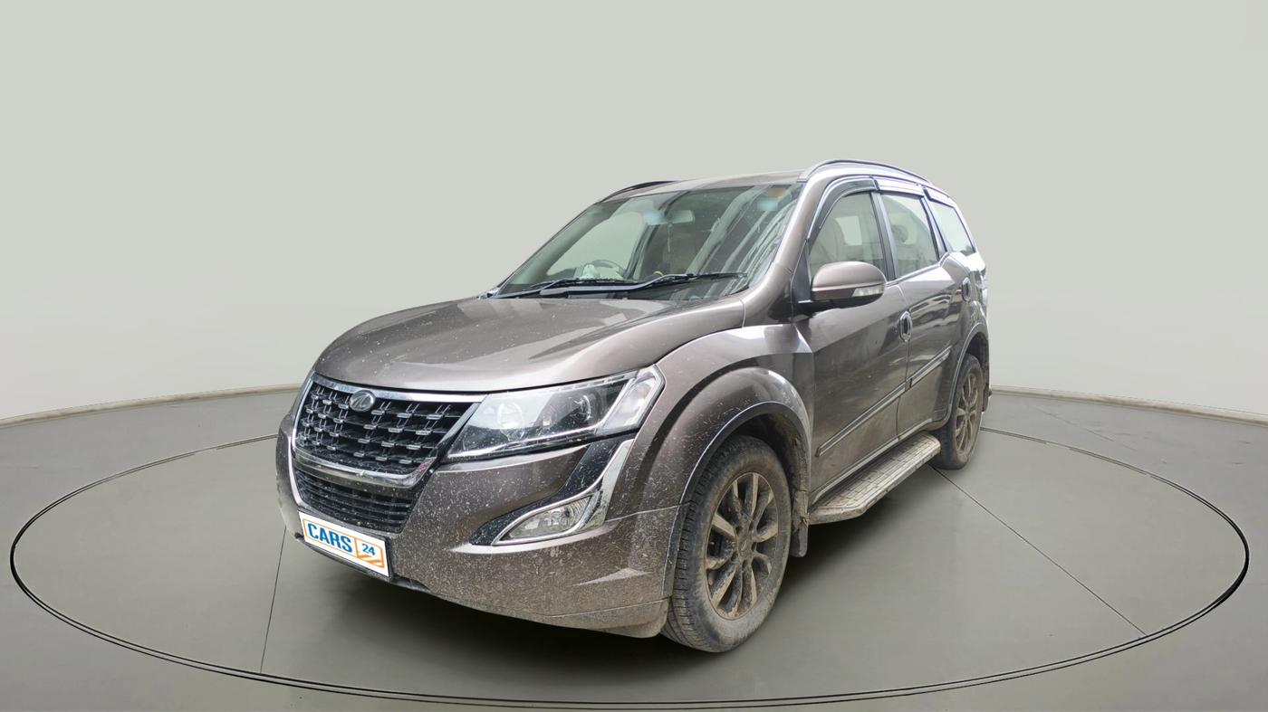 2018 Mahindra XUV500 W11, Diesel, Manual, 1,33,499 km, exterior