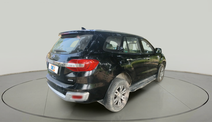 2017 Ford Endeavour TITANIUM 3.2 4X4 AT, Diesel, Automatic, 1,70,204 km, exterior