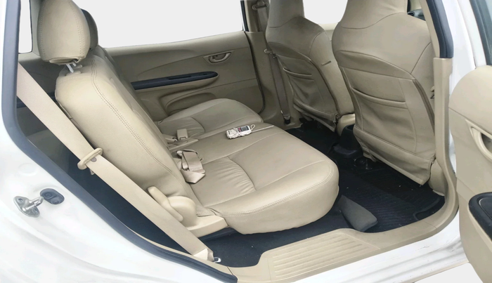 2015 Honda Mobilio 1.5L I-VTEC S, Petrol, Manual, 32,397 km, interior