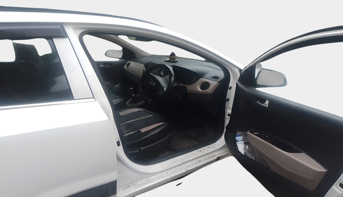 2015 Hyundai Grand i10 SPORTZ 1.1 CRDI, Diesel, Manual, 98,387 km, interior