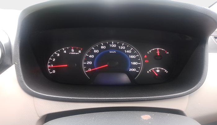 2015 Hyundai Grand i10 SPORTZ 1.1 CRDI, Diesel, Manual, 98,387 km, interior