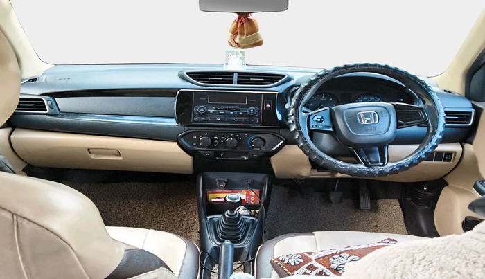 2018 Honda Amaze 1.5L I-DTEC S, Diesel, Manual, 1,14,874 km, interior