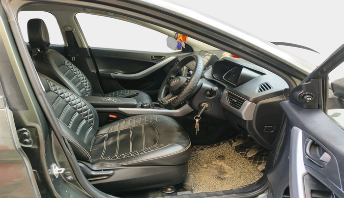 2022 Tata NEXON XM SUNROOF PETROL, Petrol, Manual, 49,168 km, interior