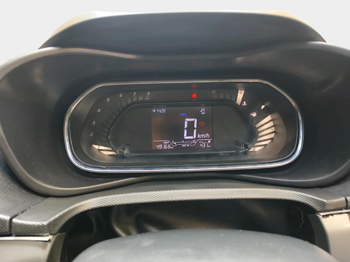 2022 Tata NEXON XM SUNROOF PETROL, Petrol, Manual, 49,168 km, interior