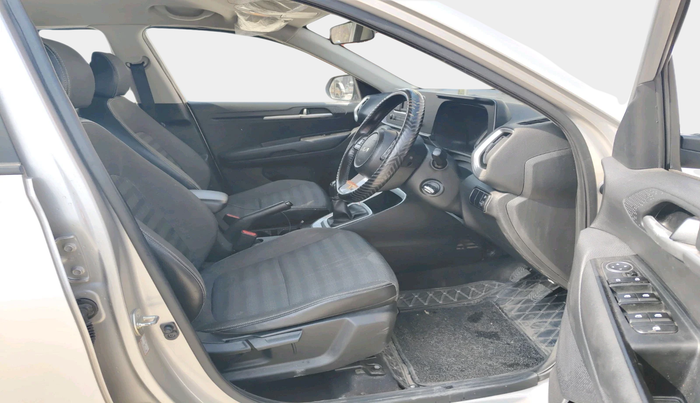 2023 KIA SONET HTK 1.2, Petrol, Manual, 9,104 km, interior