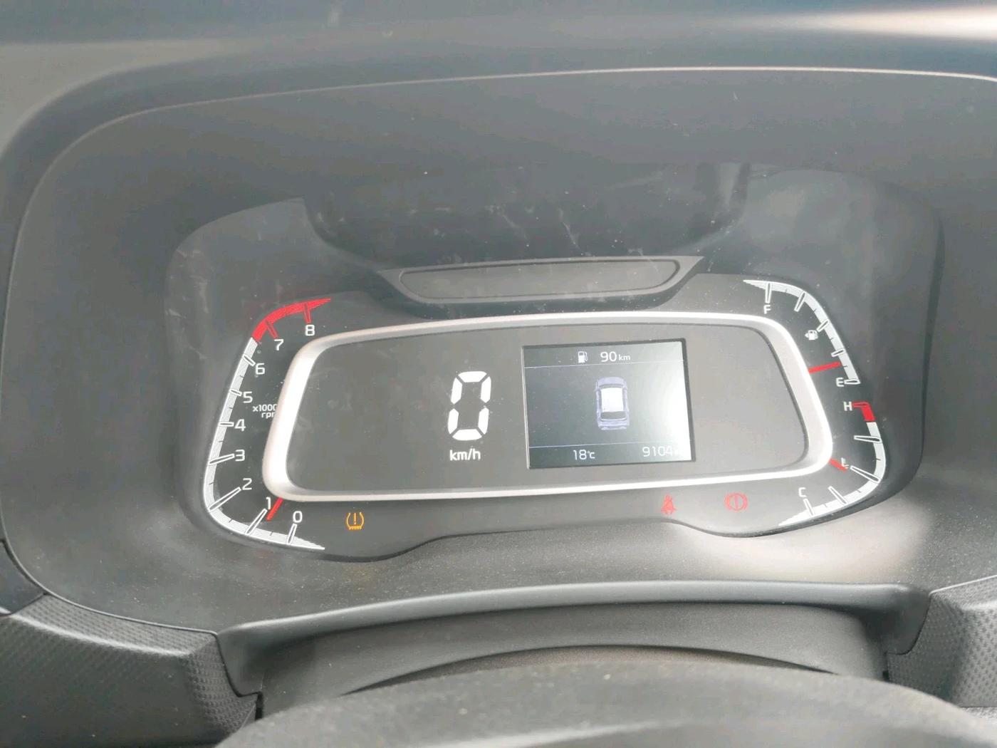 2023 KIA SONET HTK 1.2, Petrol, Manual, 60,000 km, interior