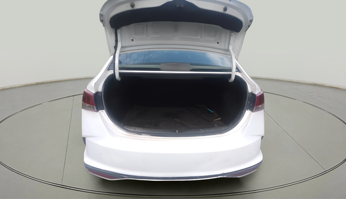 2021 Hyundai Verna SX 1.5 CRDI, Diesel, Manual, 92,239 km, exterior