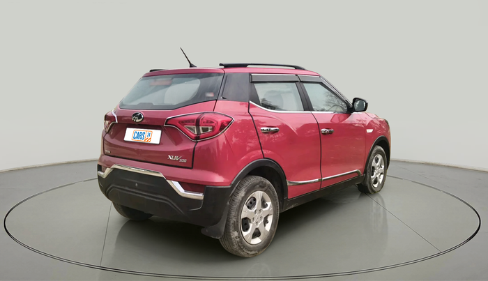 2022 Mahindra XUV300 W6 1.5 DIESEL AMT, Diesel, Automatic, 15,718 km, exterior