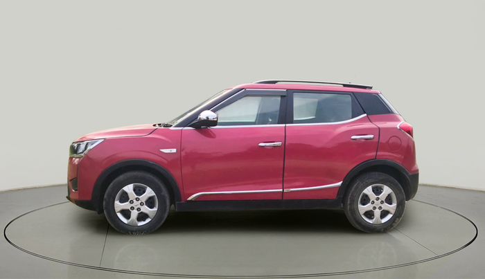 2022 Mahindra XUV300 W6 1.5 DIESEL AMT, Diesel, Automatic, 15,718 km, exterior