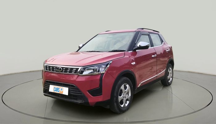 2022 Mahindra XUV300 W6 1.5 DIESEL AMT, Diesel, Automatic, 15,718 km, exterior