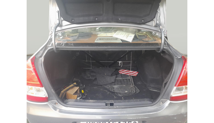 2013 Toyota Etios VD, Diesel, Manual, 65,686 km, exterior