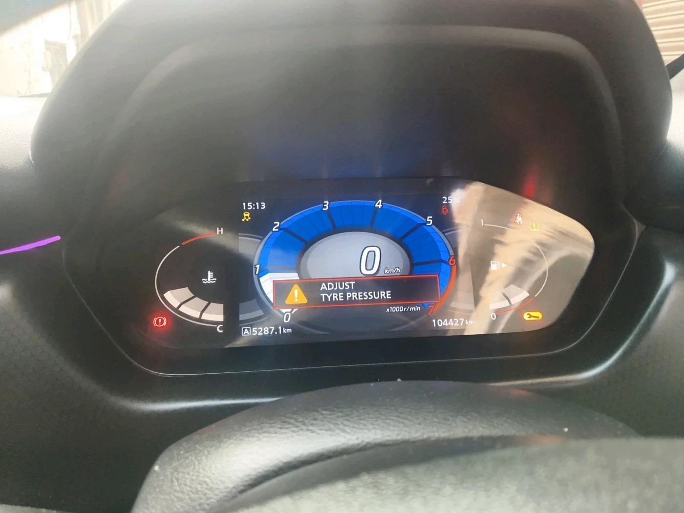 2021 Nissan MAGNITE XV PREMIUM TURBO, Petrol, Manual, 1,04,427 km, interior