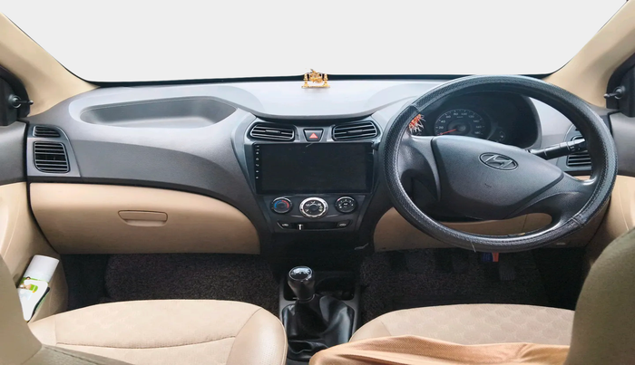 2017 Hyundai Eon MAGNA +, Petrol, Manual, 48,094 km, interior