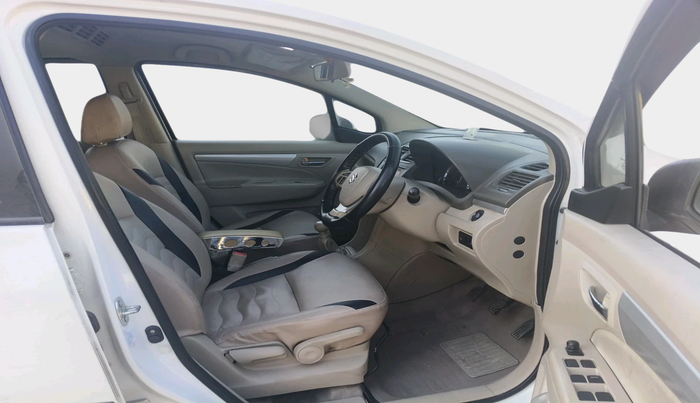 2016 Maruti Ertiga ZXI+, Petrol, Manual, 58,464 km, interior