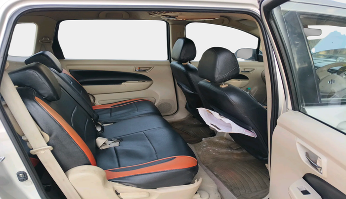 2015 Maruti Ertiga VDI, Diesel, Manual, 1,38,749 km, interior