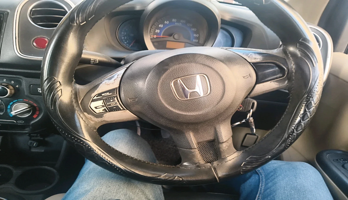 2015 Honda Mobilio 1.5L I-DTEC S, Diesel, Manual, 1,85,018 km, interior