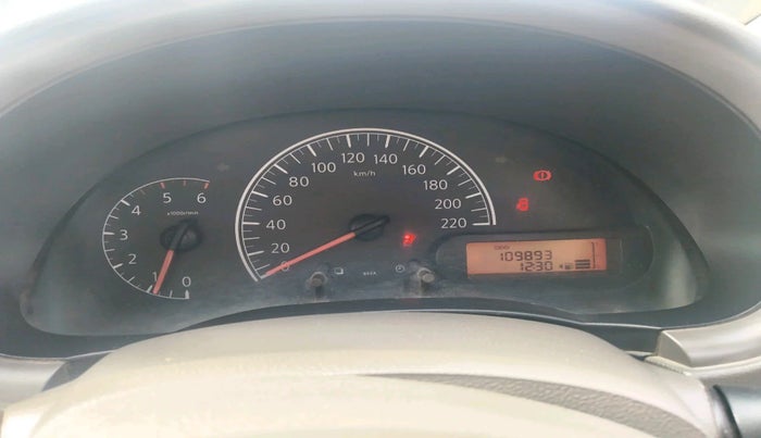 2013 Nissan Sunny XV DIESEL, Diesel, Manual, 1,09,893 km, interior