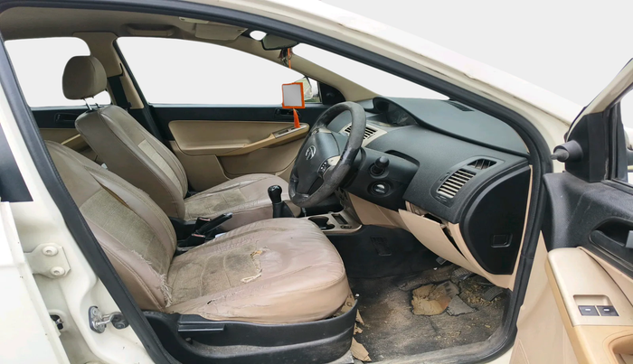 2011 Tata Indica Vista LX QUADRAJET, Diesel, Manual, 1,48,151 km, interior