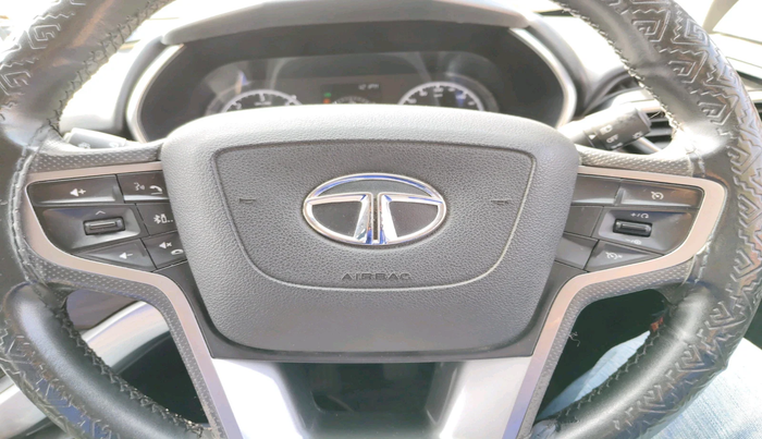 2022 Tata Harrier XT PLUS 2.0L KRYOTEC, Diesel, Manual, 52,742 km, interior