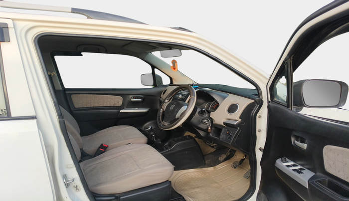 2015 Maruti Wagon R 1.0 VXI, Petrol, Manual, 56,796 km, interior