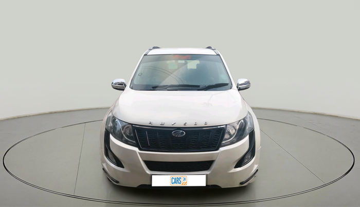 2016 Mahindra XUV500 W4, Diesel, Manual, 1,62,132 km, exterior