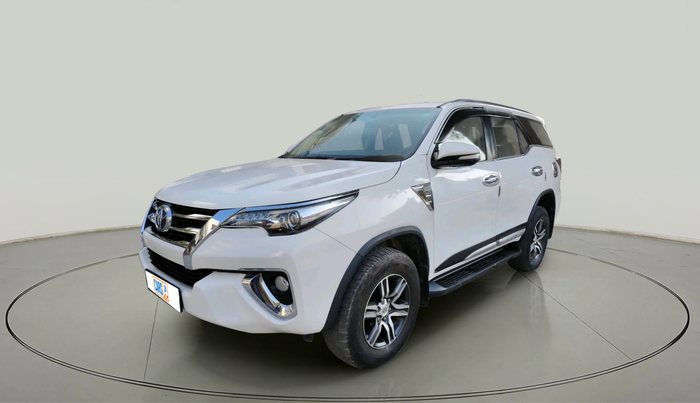 2017 Toyota Fortuner 2.8 4X2 AT, Diesel, Automatic, 50,952 km, exterior