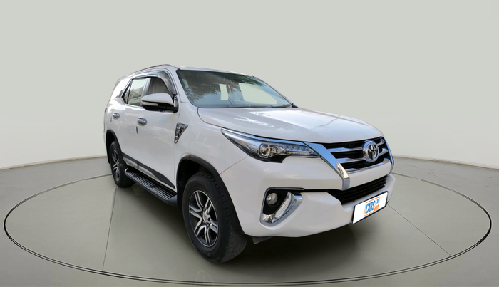 2017 Toyota Fortuner 2.8 4X2 AT, Diesel, Automatic, 50,952 km, exterior