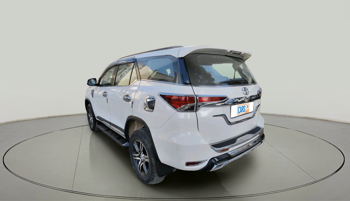 2017 Toyota Fortuner 2.8 4X2 AT, Diesel, Automatic, 50,952 km, exterior