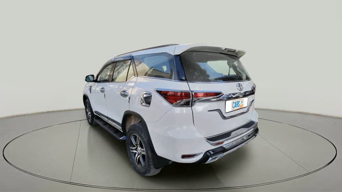 2017 Toyota Fortuner 2.8 4X2 AT, Diesel, Automatic, 50,952 km, exterior