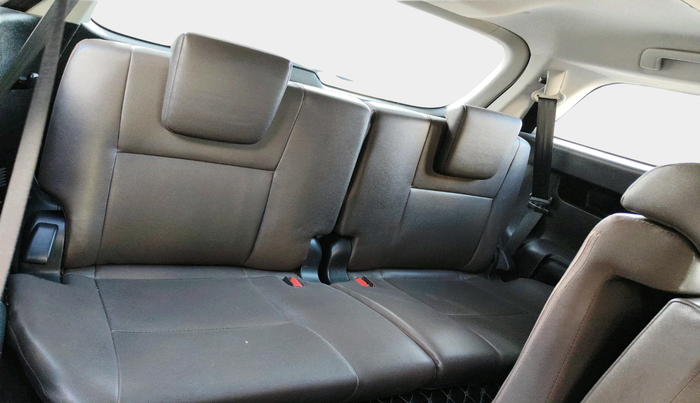 2017 Toyota Fortuner 2.8 4X2 AT, Diesel, Automatic, 50,952 km, interior