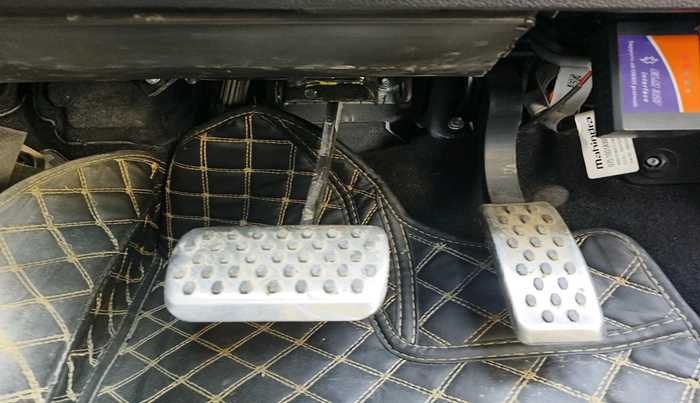 2023 Mahindra XUV700 AX 7 LUXURY D AT 7 STR, Diesel, Automatic, 41,422 km, interior