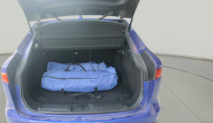 2018 Jaguar F- PACE PRESTIGE 2.0 DIESEL, Diesel, Automatic, 1,02,382 km, exterior