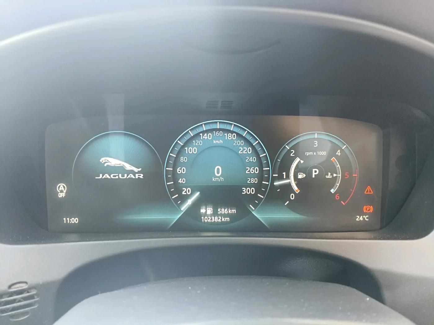 2018 Jaguar F- PACE PRESTIGE 2.0 DIESEL, Diesel, Automatic, 1,02,382 km, interior