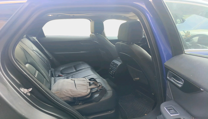 2018 Jaguar F- PACE PRESTIGE 2.0 DIESEL, Diesel, Automatic, 1,02,382 km, interior